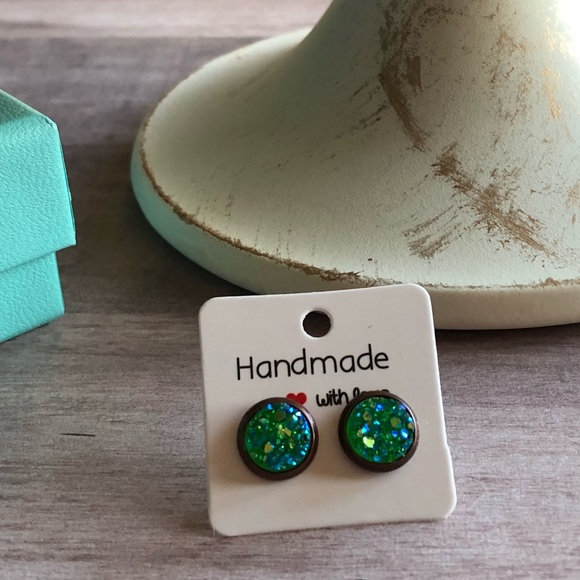 Green Chunky Druzy Copper Stud Earrings! - Picture 4 of 5